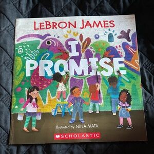 Scholastic 'I Promise' Book - Vibrant Colors